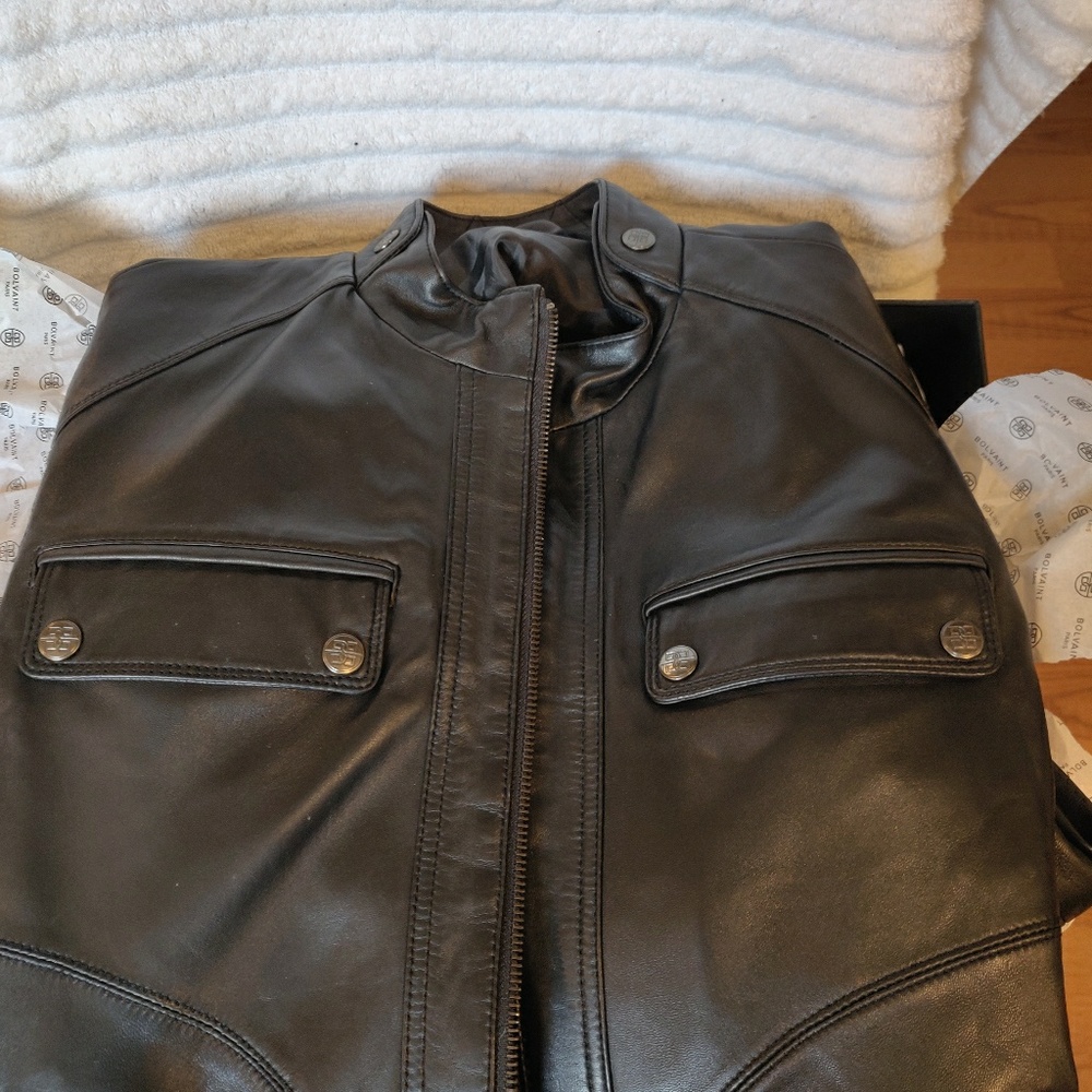 Jacket - Picture 3 of 6
